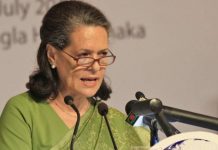 कांग्रेस में बड़े फेरबदल की तैयारी में कांग्रेस अध्यक्ष सोनिया गांधी, कई पुराने चेहरों की हो सकती है छुट्टी !