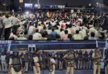मूंग खरीदी पर किसानों का हल्ला बोल: भोपाल पहुंचे हजारों किसान, होशंगाबाद रोड पर रोके गए